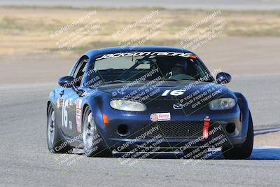 media/Oct-15-2023-CalClub SCCA (Sun) [[64237f672e]]/Group 6/Race/